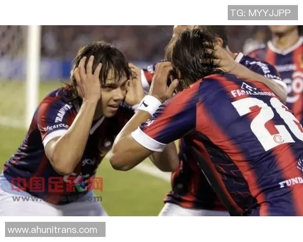 波特诺与波士顿河的激烈对决揭示足球战术与团队精神的完美结合