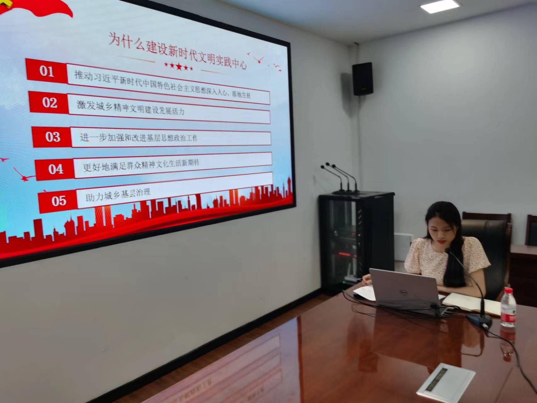 海南为环卫工人开展职业健康安全防护与急救培训