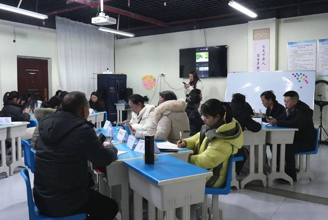 Bwin必赢官网道真：技能培训助力女性成长(图1)